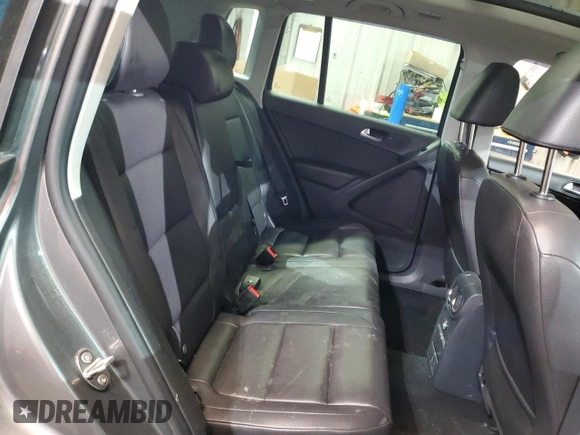 2012 Volkswagen Tiguan SE z VIN WVGBV7AX3CW079482, wystawiony jako Copart lot #47383095 z przebiegiem 144 877 mil mil oraz Szkoda całkowita • Salvage title. Historia ofert i sprzedaży dostępna na DreamBid. Obrazek 12.