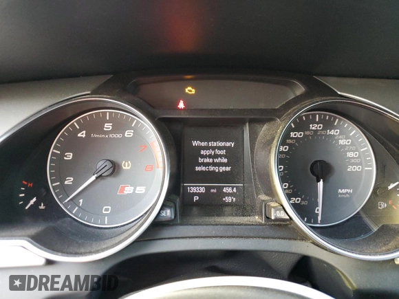 2012 Audi S5 Premium Plus z VIN WAUCVAFR2CA017629, wystawiony jako Copart lot #52552015 z przebiegiem 139 330 mil mil oraz Szkoda całkowita • Salvage title. Historia ofert i sprzedaży dostępna na DreamBid. Obrazek 9.