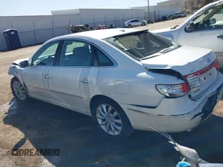 2007 Hyundai Azera SE z VIN KMHFC46F57A210341, wystawiony jako IAAI lot #41729427 z przebiegiem 113 301 mil mil oraz . Historia ofert i sprzedaży dostępna na DreamBid. Obrazek 14.