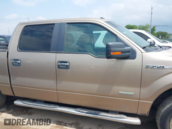 2012 Ford F-150 XL z VIN 1FTFW1CT0CFA56798, wystawiony jako IAAI lot #42155059 z przebiegiem 205 460 mil mil oraz . Historia ofert i sprzedaży dostępna na DreamBid. Obrazek 13.