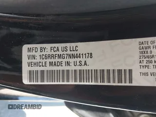 2022 Ram 1500 Big Horn z VIN 1C6RRFMG7NN441178, wystawiony jako IAAI lot #42721492 z przebiegiem 16 459 mil mil oraz . Historia ofert i sprzedaży dostępna na DreamBid. Obrazek 9.