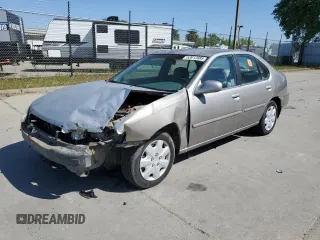 2001 Nissan Altima GXE with VIN 1N4DL01D81C130480, listed as a Copart auction lot 53912885 with 155,140 mi miles and Salvage Title. Bid and sale history available at carsss.com. Image 1.