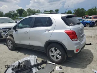 2022 Chevrolet Trax LT with VIN KL7CJPSM4NB567954, listed as a Copart auction lot 55414865 with 30,806 mi miles and Clean title. Bid and sale history available at DreamBid. Image 2.