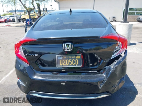 2019 Honda Civic EX z VIN 19XFC1F3XKE215534, wystawiony jako IAAI lot #42100714 z przebiegiem 31 808 mil mil oraz . Historia ofert i sprzedaży dostępna na DreamBid. Obrazek 16.