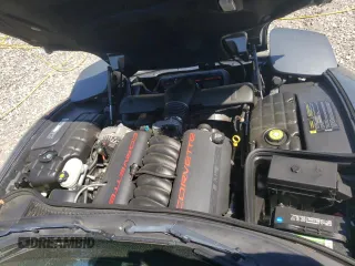 2003 Chevrolet Corvette z VIN 1G1YY22G435126122, wystawiony jako Copart lot #50449415 z przebiegiem 59 605 mil mil oraz Szkoda całkowita • Salvage title. Historia ofert i sprzedaży dostępna na DreamBid. Obrazek 11.