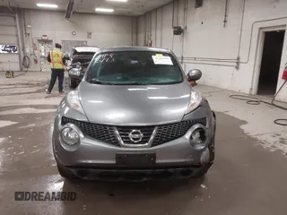 2014 Nissan Juke S with VIN JN8AF5MV4ET480754, listed as a IAAI auction lot 41415793 with 159,902 mi miles. Bid and sale history available at carsss.com. Image 12.
