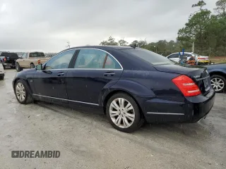 2010 Mercedes-Benz S 400 with VIN WDDNG9FB8AA306122, listed as a Copart auction lot 85679224 with 105,287 mi miles and Clean Title. Bid and sale history available at DreamBid. Image 2.