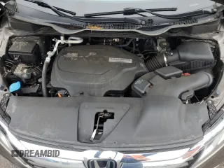 2020 Honda Odyssey EX with VIN 5FNRL6H5XLB069852, listed as a Copart auction lot 61553585 with 34,189 mi miles and Salvage title. Bid and sale history available at DreamBid. Image 12.