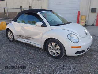2010 Volkswagen Beetle Final Edition с VIN 3VWRW3AL4AM002863, выставлен на аукционе IAAI как лот 41824332 с пробегом 45 146 миль миль и . История ставок и продаж доступна на DreamBid. Изображение 1.
