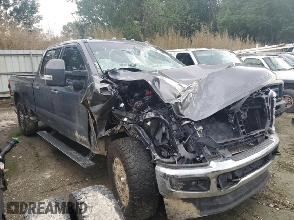 2023 Ford F-250 XL with VIN 1FT8W2BT2PEC96771, listed as a Copart auction lot 59858745 with Not provided miles and Salvage title. Bid and sale history available at DreamBid. Image 4.