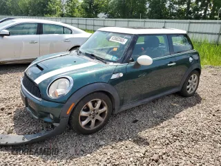 2010 MINI Hardtop S z VIN WMWMF7C58ATZ73415, wystawiony jako Copart lot #63983565 z przebiegiem 89 621 mil mil oraz Szkoda całkowita • Salvage title. Historia ofert i sprzedaży dostępna na DreamBid. Obrazek 1.