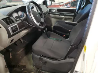 2010 Dodge Grand Caravan Crew with VIN 2D4RN6DX5AR499360, listed as a Copart auction lot 49604025 with 100,222 mi miles and Non Repairable. Bid and sale history available at DreamBid. Image 7.