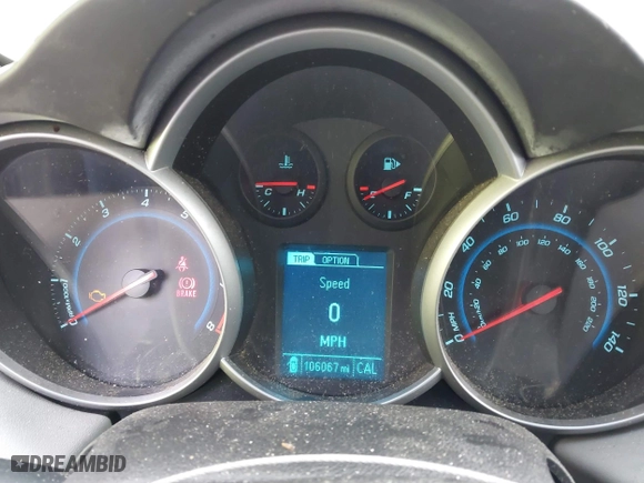 2014 Chevrolet Cruze LS with VIN 1G1PB5SG7E7142059, listed as a IAAI auction lot 41435050 with 106,067 mi miles. Bid and sale history available at carsss.com. Image 7.