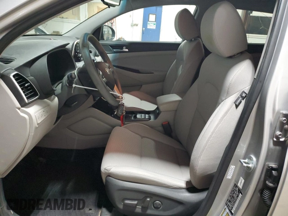 2020 Hyundai Tucson SEL z VIN KM8J3CAL8LU275050, wystawiony jako Copart lot #86545034 z przebiegiem 28 081 mil mil oraz Szkoda całkowita • Salvage title. Historia ofert i sprzedaży dostępna na DreamBid. Obrazek 7.