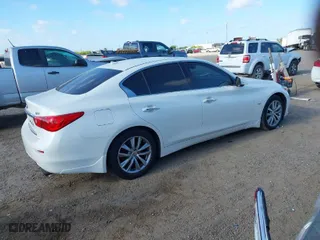 2016 Infiniti Q50 3.0t Premium with VIN JN1EV7AP8GM306347, listed as a IAAI auction lot 42013538 with 199,065 mi miles. Bid and sale history available at carsss.com. Image 4.
