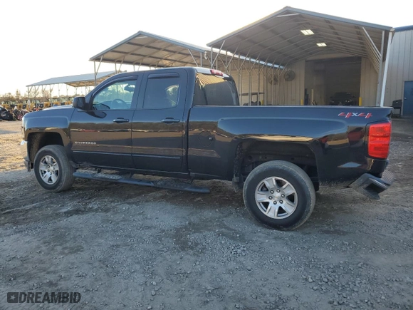 2018 Chevrolet Silverado 1500 LT with VIN 1GCVKREH4JZ105995, listed as a Copart auction lot 42918465 with 60,833 mi miles and Salvage Title. Bid and sale history available at carsss.com. Image 2.
