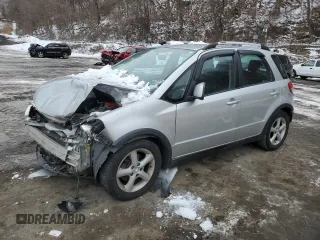 2008 Suzuki SX4 with VIN JS2YB417885102120, listed as a Copart auction lot 44444025 with 0 mi miles and Salvage Title. Bid and sale history available at carsss.com. Image 1.