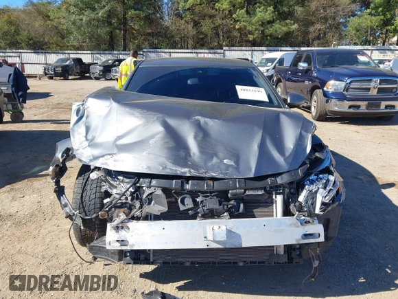 2019 Nissan Altima SL with VIN 1N4BL4EW3KC191988, listed as a IAAI auction lot 40833199 with 73,234 mi miles and . Bid and sale history available at carsss.com. Image 6.