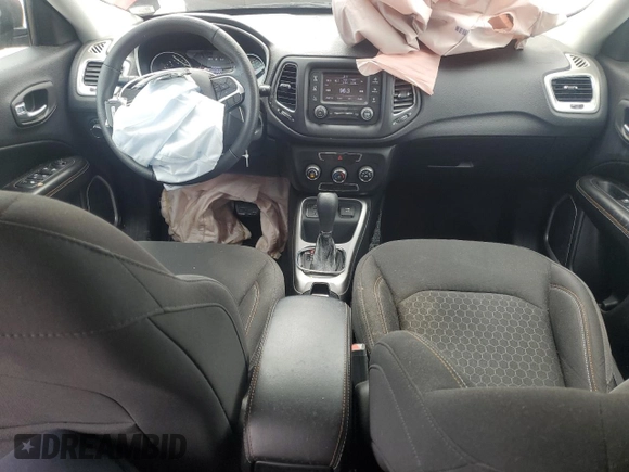 2018 Jeep Compass Sport с VIN 3C4NJCAB5JT214989, выставлен на аукционе Copart как лот 56196655 с пробегом 95 963 миль миль и Списание • Salvage title. История ставок и продаж доступна на DreamBid. Изображение 8.
