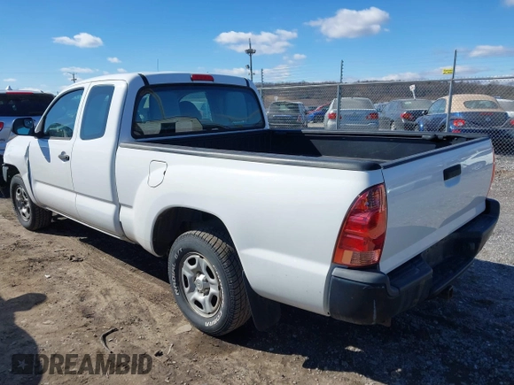 2013 Toyota Tacoma with VIN 5TFTX4CN4DX032986, listed as a IAAI auction lot 41646836 with 145,775 mi miles and . Bid and sale history available at DreamBid. Image 3.