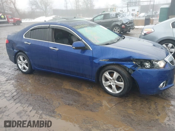 2013 Acura TSX with VIN JH4CU2F4XDC003028, listed as a IAAI auction lot 41561039 with 150,852 mi miles. Bid and sale history available at carsss.com. Image 1.