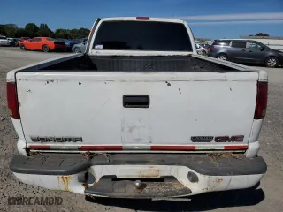 1998 GMC Sonoma SLS with VIN 1GTDT19X7W8524982, listed as a Copart auction lot 74506624 with 0 mi miles and Salvage Title. Bid and sale history available at carsss.com. Image 6.