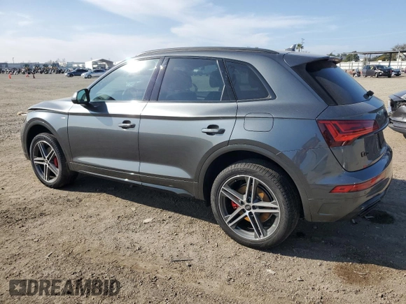2024 Audi Q5 S line Premium Plus with VIN WA1E2AFY3R2102696, listed as a Copart auction lot 46238485 with 4,754 mi miles and Salvage title. Bid and sale history available at DreamBid. Image 2.