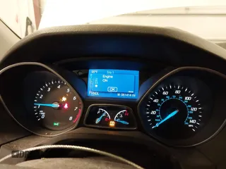 2014 Ford Focus SE with VIN 1FADP3F21EL200534, listed as a IAAI auction lot 41942026 with 61,414 mi miles. Bid and sale history available at carsss.com. Image 7.