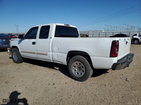 2004 Chevrolet Silverado 1500 with VIN 2GCEC19V841377221, listed as a Copart auction lot 49262965 with 253,659 mi miles and Salvage Title. Bid and sale history available at carsss.com. Image 2.