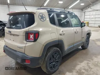 2017 Jeep Renegade Trailhawk z VIN ZACCJBCB6HPE97998, wystawiony jako IAAI lot #42435849 z przebiegiem 105 490 mil mil oraz . Historia ofert i sprzedaży dostępna na DreamBid. Obrazek 4.
