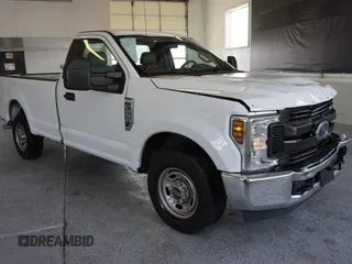 2019 Ford Super Duty F-250 SRW XL with VIN 1FTBF2A61KEE54690, listed as a Copart auction lot 83430304 with 43,609 mi miles and Salvage Title. Bid and sale history available at carsss.com. Image 1.