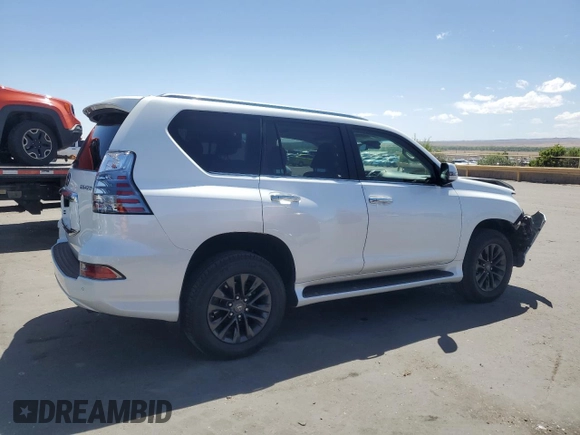 2020 Lexus GX 460 Premium z VIN JTJAM7BX5L5265092, wystawiony jako Copart lot #54736895 z przebiegiem 6 218 mil mil oraz Szkoda całkowita • Salvage title. Historia ofert i sprzedaży dostępna na DreamBid. Obrazek 3.