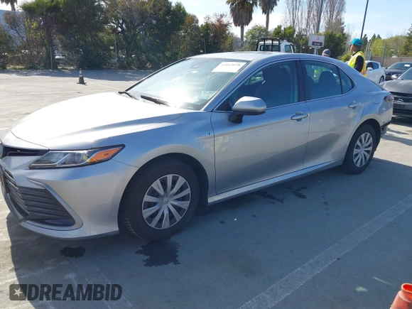 2021 Toyota Camry Hybrid LE with VIN 4T1C31AK5MU030969, listed as a IAAI auction lot 41862078 with 125,992 mi miles. Bid and sale history available at carsss.com. Image 18.