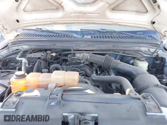 2004 Ford Super Duty F-250 XL with VIN 1FTNF20L54EC99861, listed as a IAAI auction lot 41301229 with 320,407 mi miles. Bid and sale history available at carsss.com. Image 10.