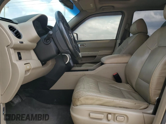 2011 Honda Pilot EX-L with VIN 5FNYF3H6XBB009644, listed as a Copart auction lot 49260375 with 252,049 mi miles and Clean Title. Bid and sale history available at carsss.com. Image 7.