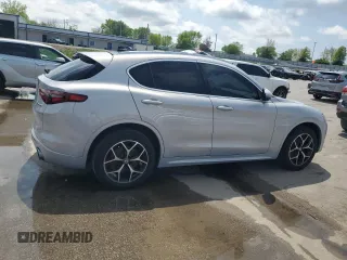 2021 Alfa Romeo Stelvio Ti z VIN ZASPAKBNXM7D03145, wystawiony jako Copart lot #54486365 z przebiegiem 34 139 mil mil oraz Szkoda całkowita • Salvage title. Historia ofert i sprzedaży dostępna na DreamBid. Obrazek 3.