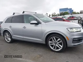 2018 Audi Q7 Prestige with VIN WA1VAAF77JD028847, listed as a IAAI auction lot 42294052 with 46,478 mi miles and . Bid and sale history available at DreamBid. Image 13.