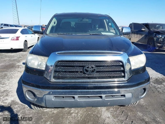 2008 Toyota Tundra 2WD Truck with VIN 5TFRU541X8X010954, listed as a IAAI auction lot 41390179 with 205,394 mi miles. Bid and sale history available at carsss.com. Image 12.