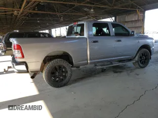 2020 Ram 2500 Tradesman z VIN 3C6UR5CL9LG148231, wystawiony jako Copart lot #60565695 z przebiegiem 172 705 mil mil oraz Czysty tytuł • Clean title. Historia ofert i sprzedaży dostępna na DreamBid. Obrazek 3.