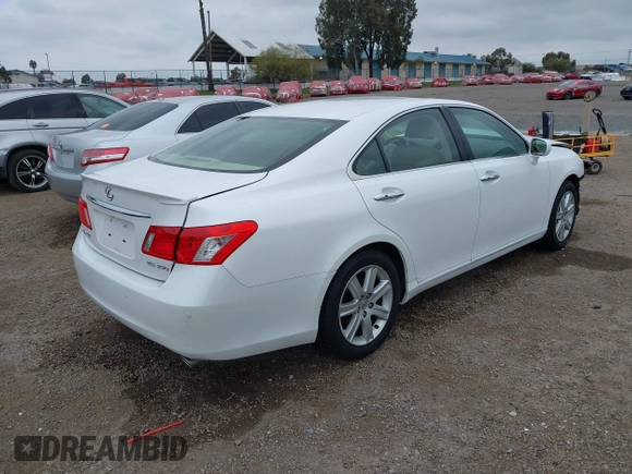 2009 Lexus ES 350 with VIN JTHBJ46G892338439, listed as a IAAI auction lot 41880952 with 90,747 mi miles. Bid and sale history available at carsss.com. Image 4.