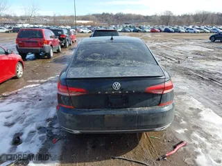2020 Volkswagen Passat 2.0T R-Line with VIN 1VWMA7A3XLC022457, listed as a IAAI auction lot 41650602 with 77,951 mi miles. Bid and sale history available at carsss.com. Image 16.