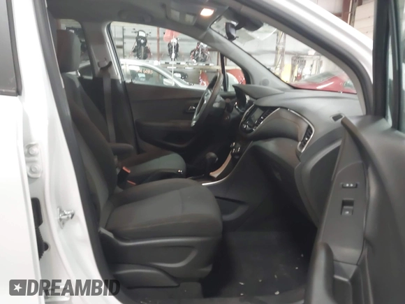 2020 Chevrolet Trax LS with VIN KL7CJNSB9LB084167, listed as a IAAI auction lot 41534378 with 63,612 mi miles. Bid and sale history available at carsss.com. Image 5.