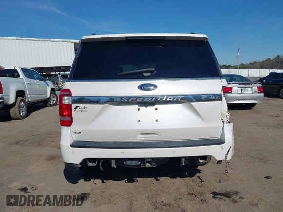 2018 Ford Expedition Max XLT with VIN 1FMJK1JT2JEA26516, listed as a IAAI auction lot 41304894 with 117,140 mi miles and . Bid and sale history available at DreamBid. Image 16.