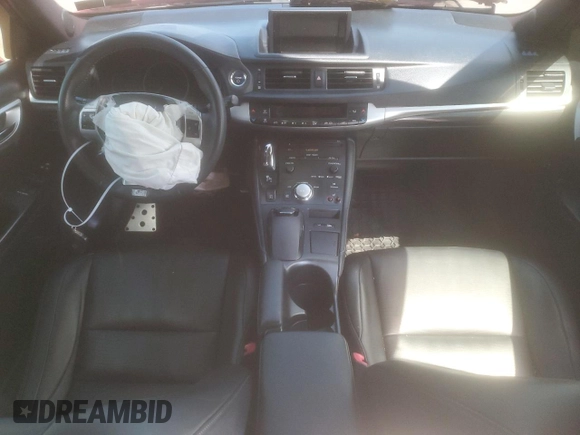 2013 Lexus CT 200h z VIN JTHKD5BH0D2169196, wystawiony jako Copart lot #52143515 z przebiegiem 170 875 mil mil oraz Szkoda całkowita • Salvage title. Historia ofert i sprzedaży dostępna na DreamBid. Obrazek 8.