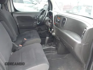 2010 Nissan Cube S z VIN JN8AZ2KR9AT153627, wystawiony jako IAAI lot #42352451 z przebiegiem 184 305 mil mil oraz . Historia ofert i sprzedaży dostępna na DreamBid. Obrazek 5.