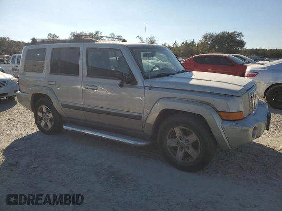 2007 Jeep Commander Sport with VIN 1J8HH48P67C636380, listed as a Copart auction lot 83180914 with 149,949 mi miles and Clean Title. Bid and sale history available at carsss.com. Image 4.