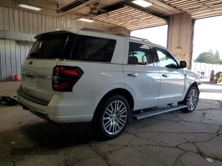2023 Ford Expedition Platinum with VIN 1FMJU1M85PEA01152, listed as a Copart auction lot 73051694 with 4,658 mi miles and Salvage Title. Bid and sale history available at carsss.com. Image 3.