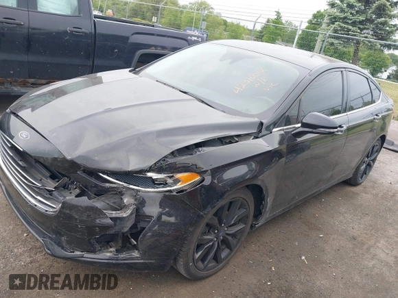2020 Ford Fusion SEL с VIN 3FA6P0CD2LR145913, выставлен на аукционе IAAI как лот 42310012 с пробегом 121 168 миль миль и . История ставок и продаж доступна на DreamBid. Изображение 17.
