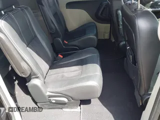 2018 Dodge Grand Caravan SXT with VIN 2C4RDGCG1JR324739, listed as a IAAI auction lot 42230796 with 197,584 mi miles and . Bid and sale history available at DreamBid. Image 8.