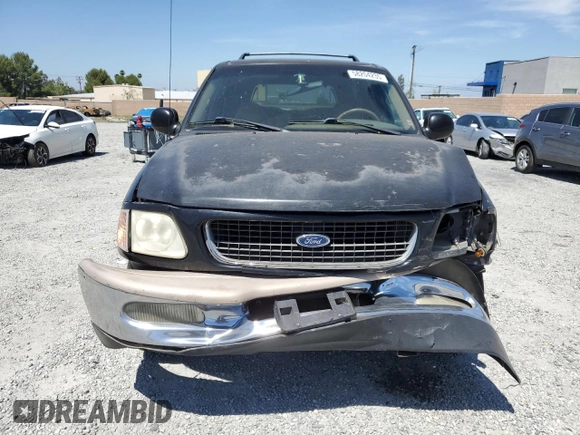 1998 Ford Expedition XLT z VIN 1FMRU17L5WLB18954, wystawiony jako Copart lot #58204235 z przebiegiem 350 480 mil mil oraz Szkoda całkowita • Salvage title. Historia ofert i sprzedaży dostępna na DreamBid. Obrazek 5.